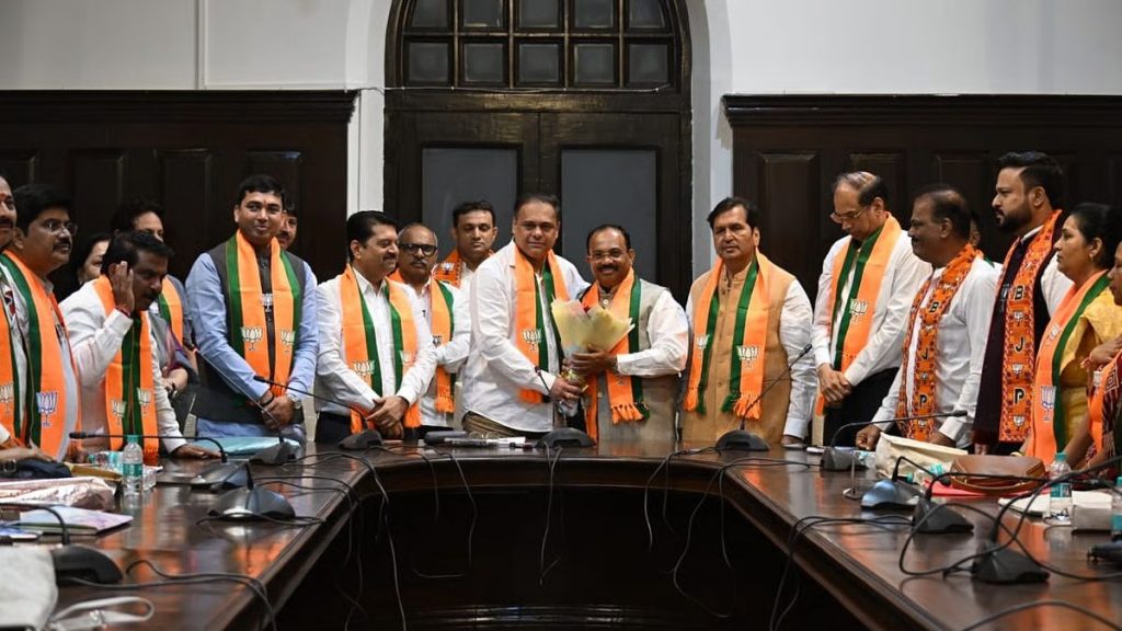 मुंबई महानगरपालिका: गणेश खनकर बने भाजपा के गुट नेता