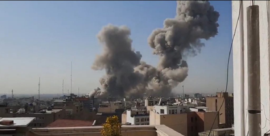 अमेरिका-इजरायल का ‘ऑपरेशन शील्ड ऑफ जुदाह’ शुरू, तेहरान में जोरदार धमाके