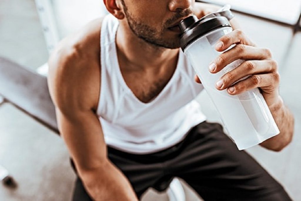 कसरत के बाद गाय का दूध पीने से हड्डियां होती हैं मजबूत, बढ़ती उम्र में फ्रैक्चर से बचाव संभव: रिपोर्ट