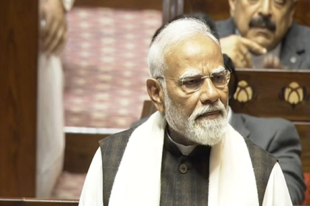 मोदी का कांग्रेस पर तंज- ‘ये लोग ‘पीएम’ पद को अपने परिवार की जागीर मानते हैं’!