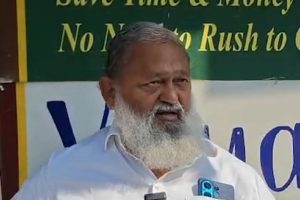 Rahul-Gandhi-has-turned-Congress-into-a-Ramlila-party-Anil-Vij!