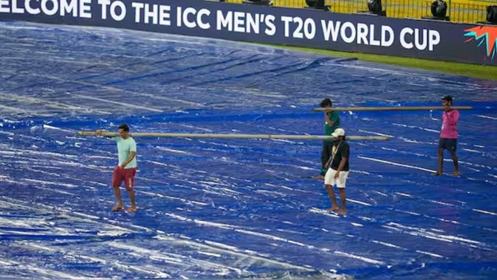 T20 विश्व कप 2026: भारत-पाकिस्तान मैच पर बारिश का साया; मैच धूल गया तो कैसे बटेंगे पॉइंट्स