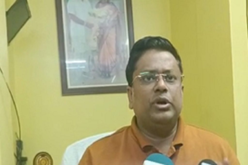 तृणमूल से जुड़ाव पर नौकरी जाएगी, सुकांत मजूमदार की चेतावनी!