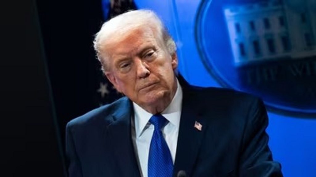 अमेरिकी सुप्रीम कोर्ट ने डोनाल्ड ट्रंप के टैरिफ पर कैसे किया वार!