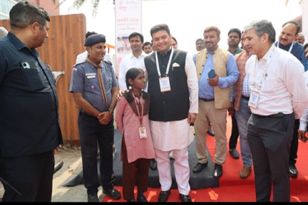 अंतरराष्ट्रीय महिला दिवस: ‘प्रगति 2026’ में 75 जिलों की 850 बेटियों का दमदार प्रदर्शन!