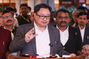 Kiren-Rijiju-Praises-PM-Modis-Fuel-Duty-Cut!