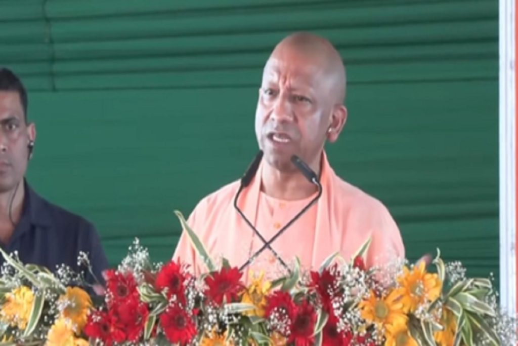 एलपीजी संकट पर सीएम योगी बोले, लाइन नहीं घर पहुंचेगा गैस!