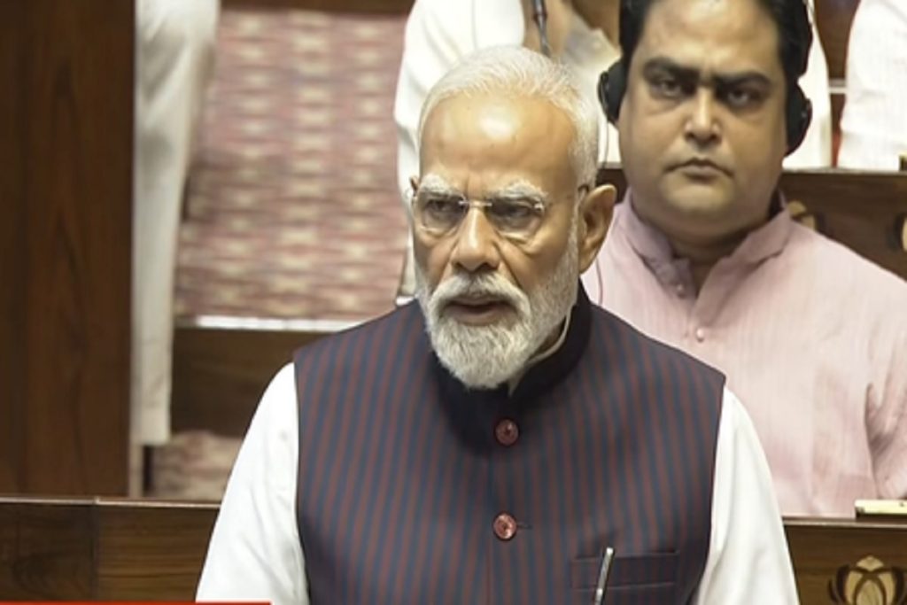 राज्यसभा में पीएम मोदी बोले, पश्चिम एशिया संकट का हल संवाद!