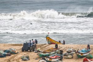 Sri-Lankan-Navy-Apprehends-7-Fishermen-from-Tamil-Nadu-Intervention-Sought-from-Centre!