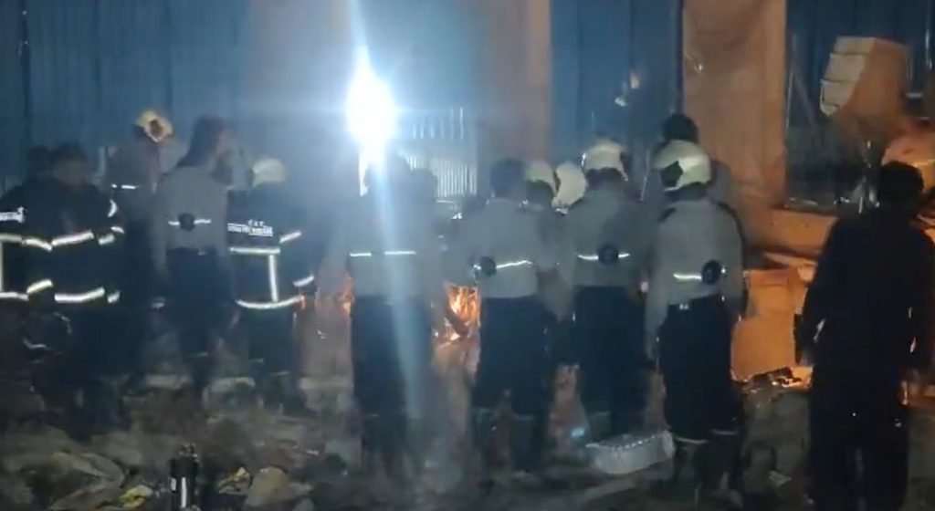 Mumbai: निर्माणाधीन स्थल के गड्ढे में गिरकर 8 घायल, एक की हालत गंभीर