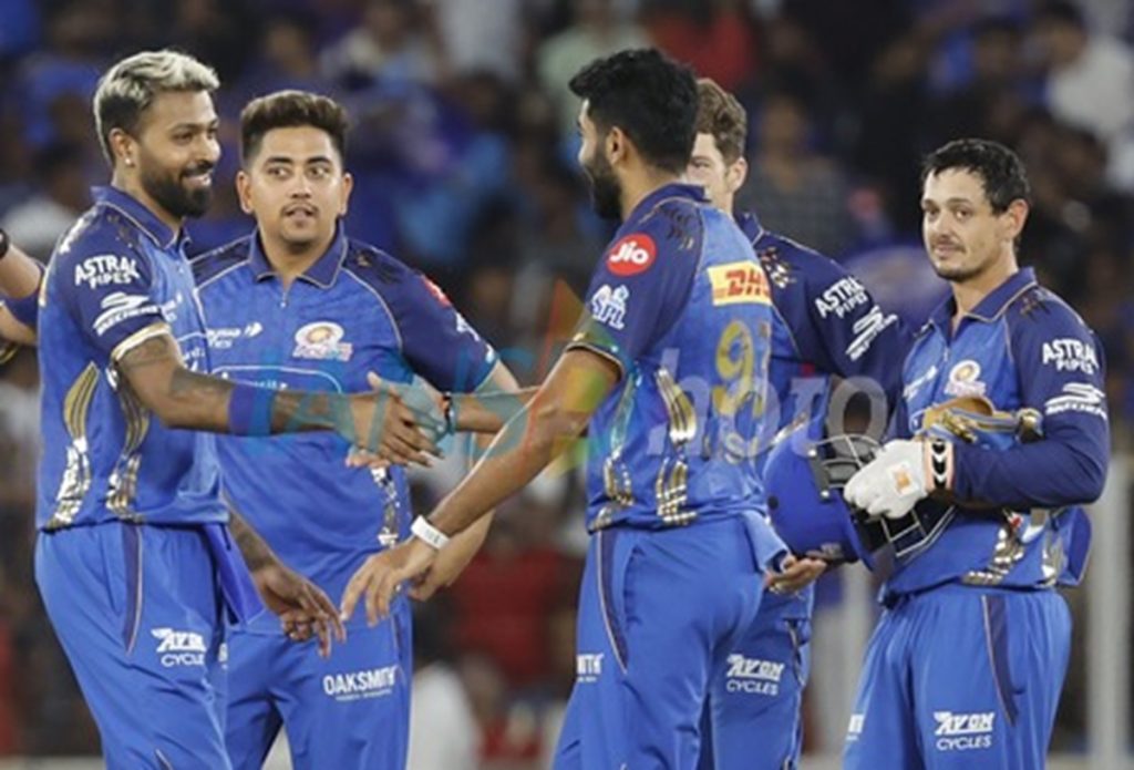 जसप्रीत बुमराह को पहला ओवर न देना मेरी समस्या नहीं है: हार्दिक पांड्या