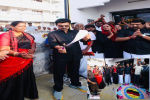 CM-Stalin-burns-copy-of-delimitation-proposal-stages-protest-by-hoisting-black-flag