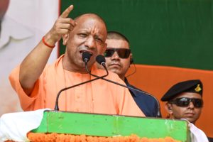 CM-Yogi-Roars-in-Jorasanko-The-Saffron-Flag-Will-Wave-in-West-Bengal-on-May-4th