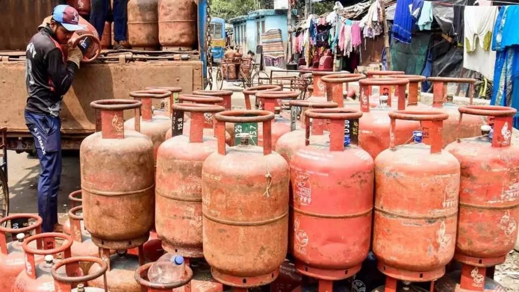 भारत में LPG सप्लाई लौटी पटरी पर: 70% तक बहाल