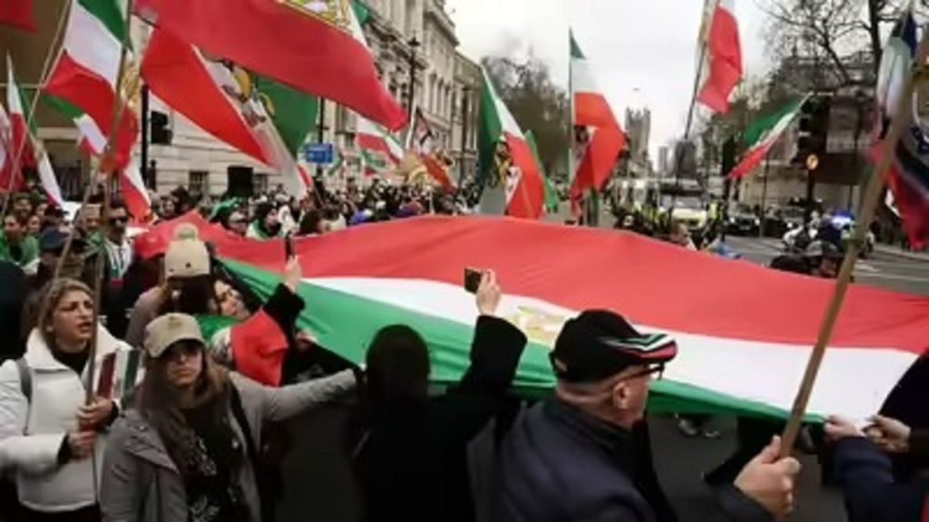 सीज़फायर के बावजूद भारत का सख्त अलर्ट: ईरान में फंसे नागरिकों को तुरंत देश छोड़ने की सलाह