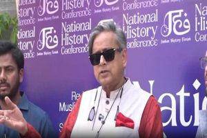 MP-Shashi-Tharoor-Says-Pakistan-Should-Stay-Out-of-Iran-US-Mediation-Peace-is-Essential-for-India