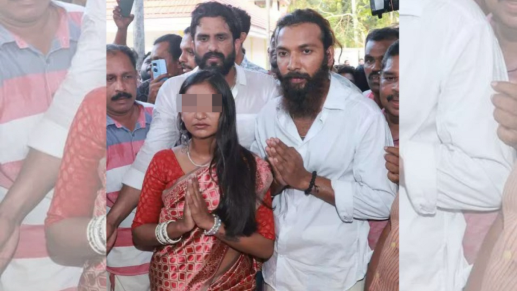 ‘महाकुंभ वायरल गर्ल’ मोनालिसा निकली नाबालिग, पति फारमान खान पर POCSO केस दर्ज