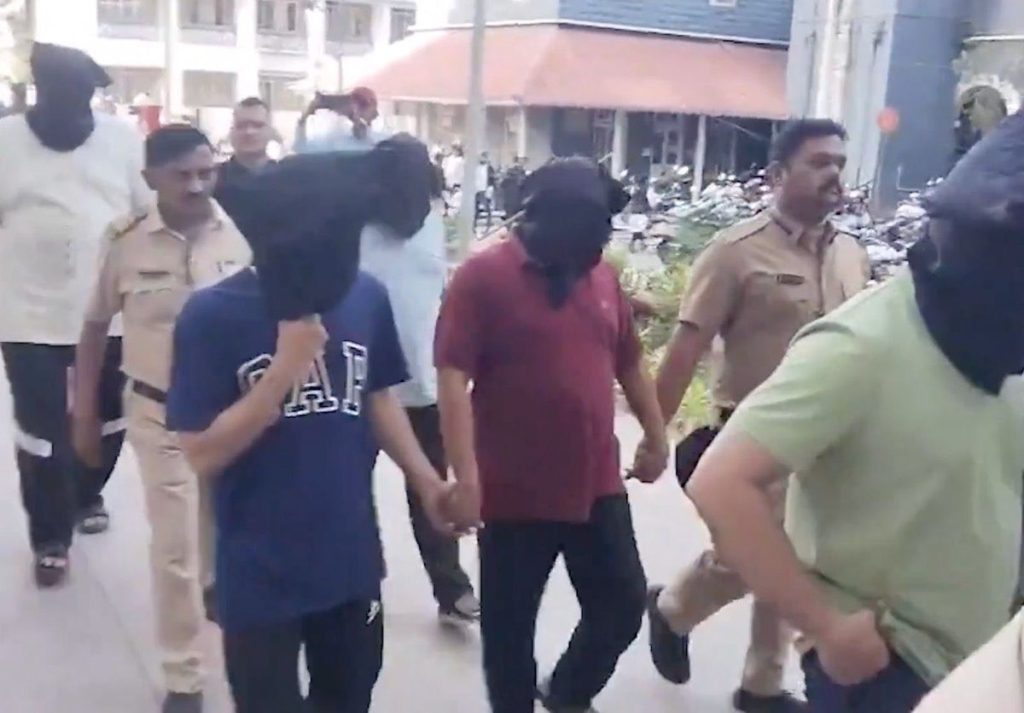 नासिक कोर्पोरेट लव-जिहाद केस में शामिल कर्मचारियों को TCS ने किया सस्पेंड