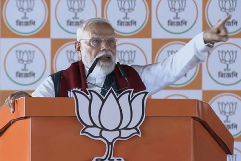‘न पढ़ाई, न कमाई, न दवाई और न ही सिंचाई’… बंगाल में सब कुछ बेहाल : पीएम मोदी