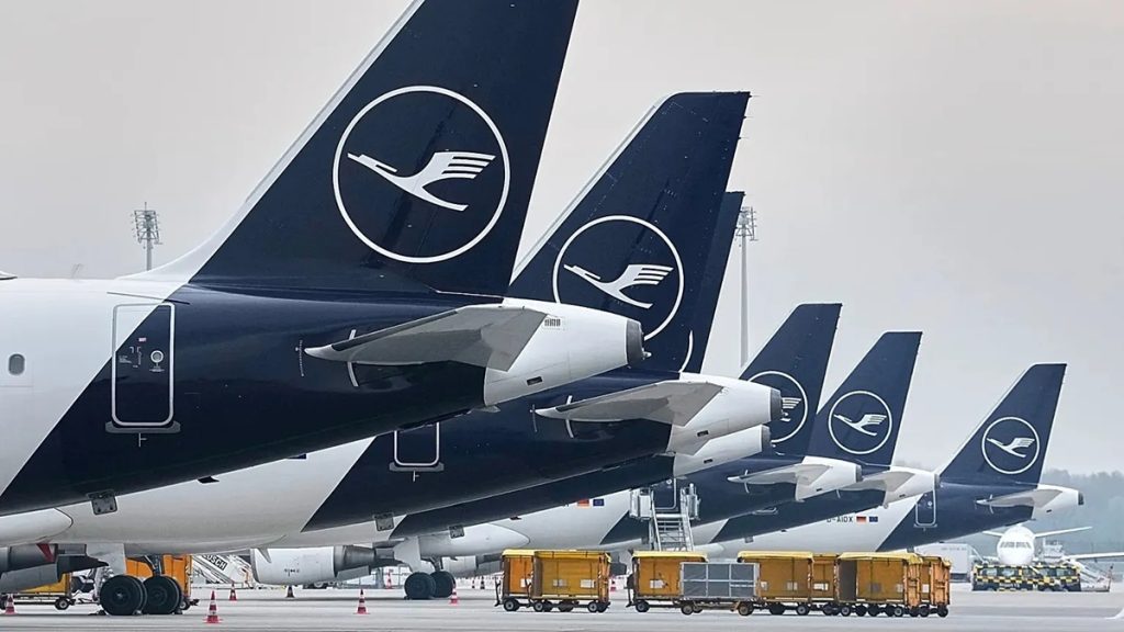 यूरोप: घर से काम करें! सिर्फ छह हफ्तों का जेट ईंधन बचा