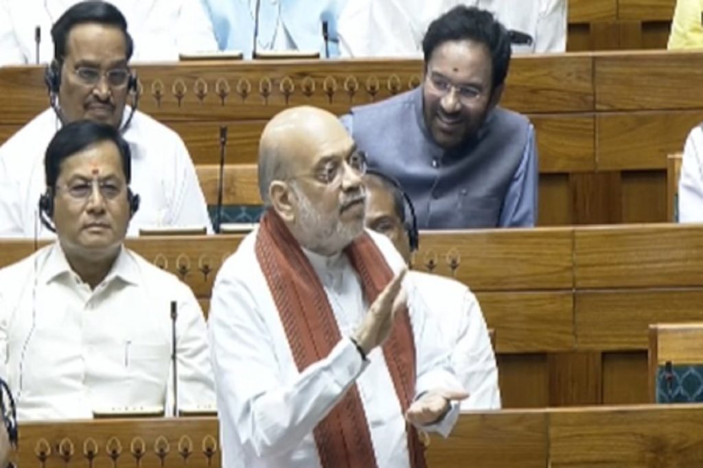 परिसीमन बिल पर विपक्ष सवाल, अमित शाह का सपा पर हमला