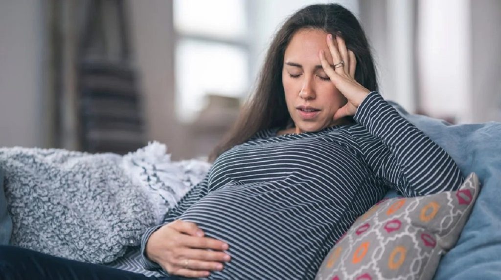 गर्भावस्था में अपच और भूख न लगने से परेशान? अपनाएं ये आसान घरेलू उपाय