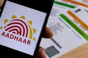 Centre-Dismisses-Claims-of-Aadhaar-Card-Design-Change-Labels-Post-as-Misleading