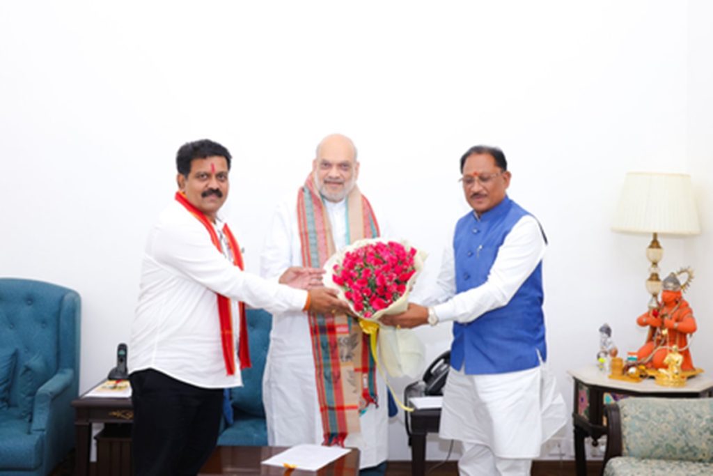 दिल्ली में ‘बस्तर विकास मॉडल’ पर मंथन, अमित शाह से सीएम विष्णु देव की अहम मुलाकात