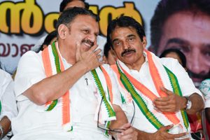 Countdown-Begins-for-Keralas-New-Chief-Minister-High-Command-Intensifies-Deliberations