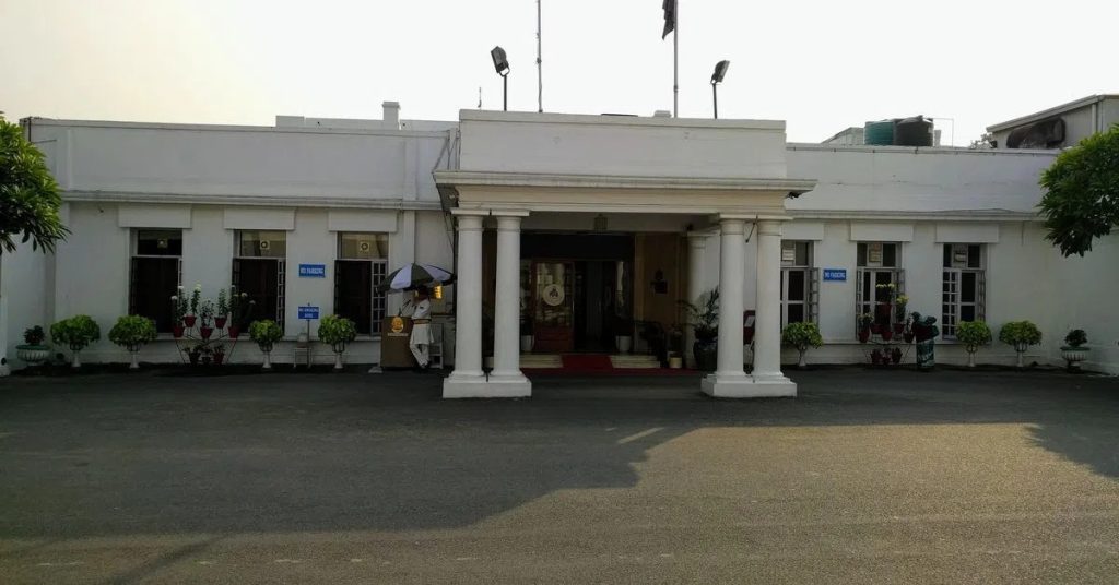 दिल्ली जिमखाना क्लब का परिसर खाली करने से इनकार; केंद्र के ‘री-एंट्री’ आदेश के खिलाफ जाएगा कोर्ट