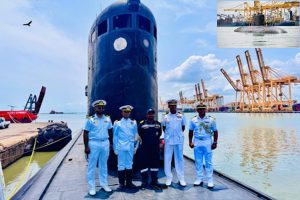 Indian-Navy-Submarine-in-Sri-Lanka-A-Symbol-of-Friendship-and-Maritime-Cooperation