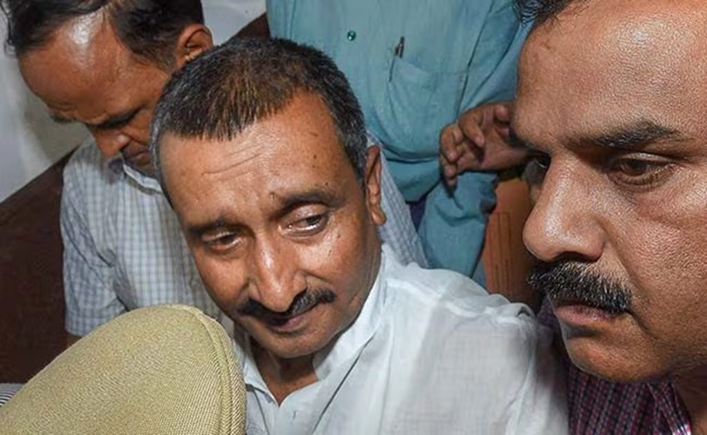उन्नाव रेप केस : सुप्रीम कोर्ट ने कुलदीप की सजा पर रोक लगाने वाला आदेश किया रद्द