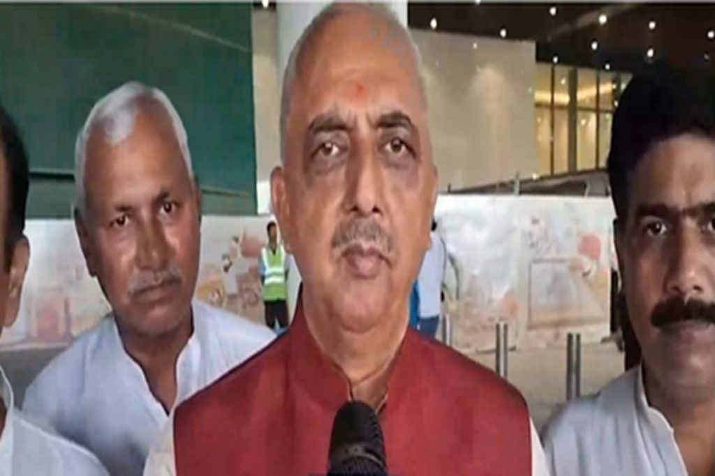 सीएम योगी के बयान पर विपक्ष का हमला, भाजपा पर गुमराह करने का आरोप!