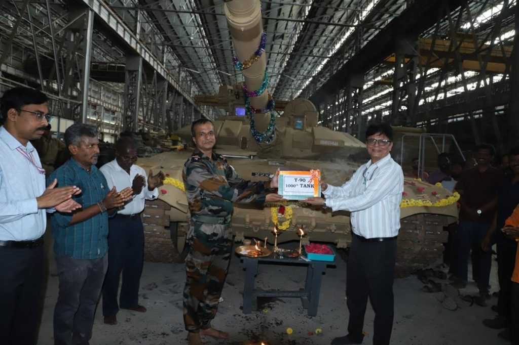 सेना को मिला देश में बना 1,000वां टी-90 ‘भीष्म’ टैंक