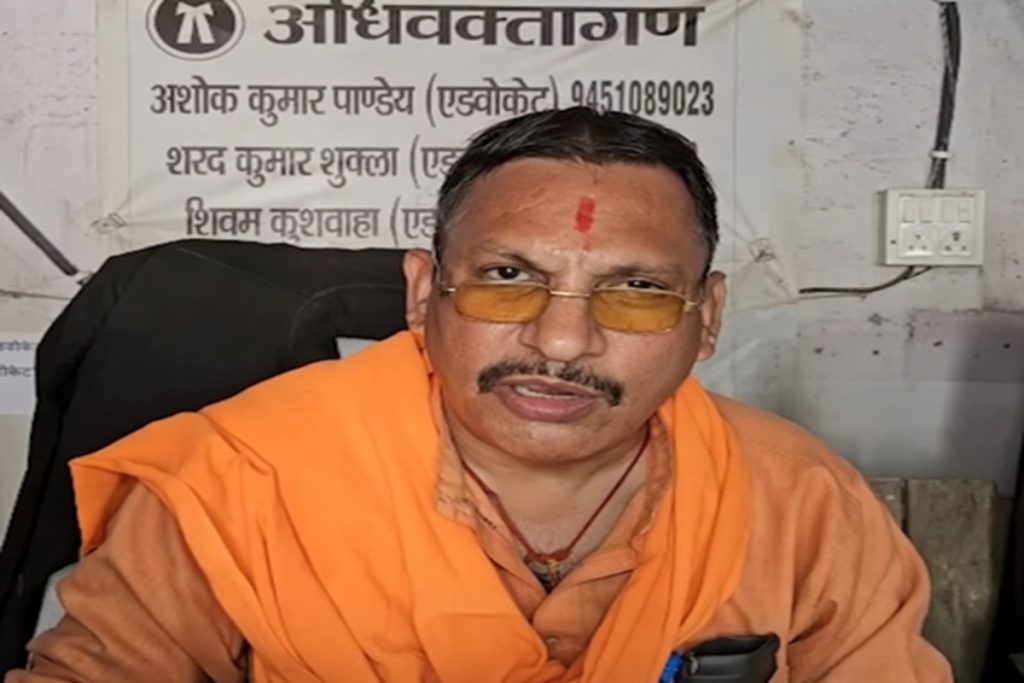 राहुल गांधी के विवादित बयान पर मचा बवाल, हिंदू महासभा दर्ज कराएगी एफआईआर!