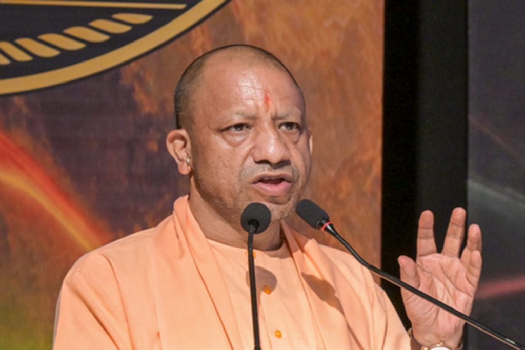 श्रमिक राज्य प्रगति की सबसे बड़ी शक्ति, सम्मान-सुरक्षा प्राथमिकता: सीएम योगी!