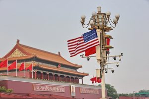 Xi-Jinping-met-with-the-American-entrepreneurs-accompanying-President-Trump