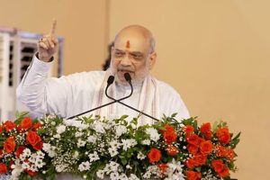 Amit-Shah-The-Congress-and-Uddhav-Thackeray-are-relying-on-infiltrators-to-sustain-their-politics