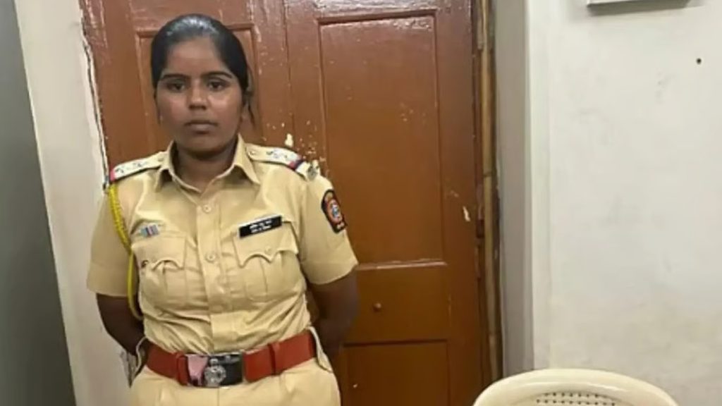 पुणे: डॉक्टर की अपॉइंटमेंट पाने के लिए समीना आसिफ बनी फर्जी पुलिस अधिकारी
