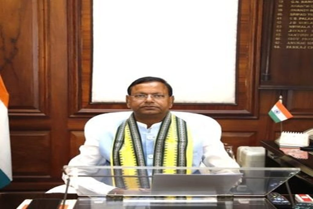 चुनाव से पहले बीजेपी की नई यूपी टीम, कई नए चेहरों की एंट्री! 