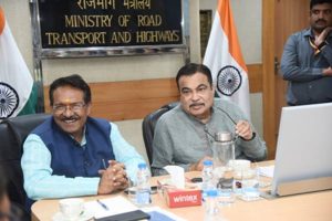 Gadkari-issues-directives-to-strengthen-monsoon-preparedness-on-national-highways