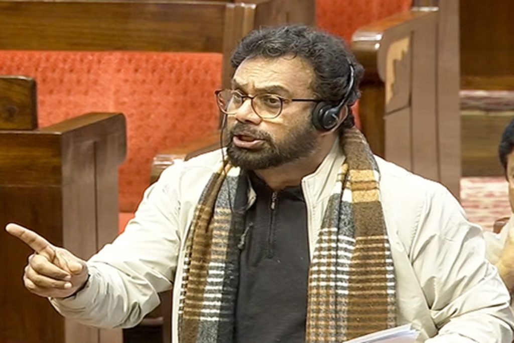 पासपोर्ट नवीनीकरण रोकने पर सांसद जॉन ब्रिटास ने जताई कड़ी आपत्ति!