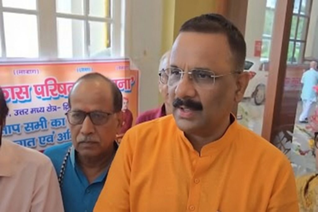 वाराणसी में मांस-मछली दुकानें बाहर शिफ्ट, छह महीने में काम!