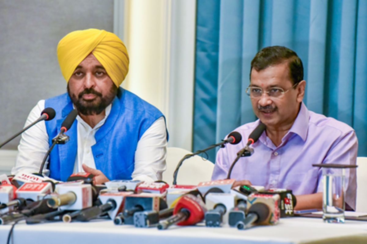 अमृतसर में केजरीवाल के सीता मंदिर ऐलान पर एनडीए का हमला!