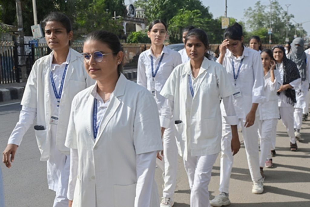 राजस्थान में पोलियो जागरूकता रैली, बच्चों को जरूर पिलाएं दो बूंद!