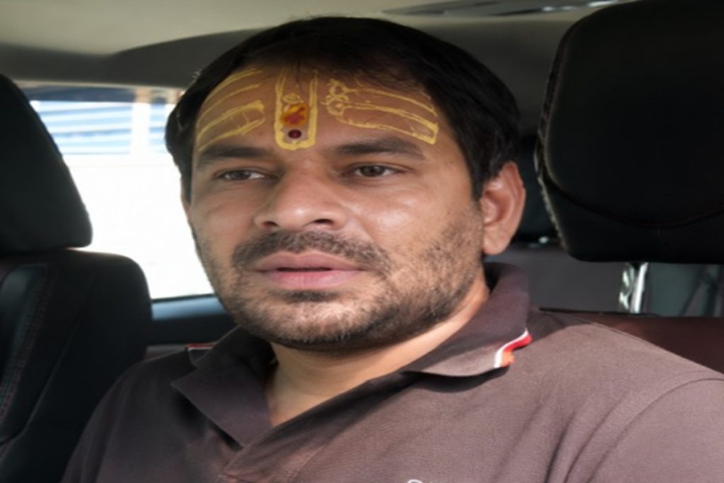 लालू-राबड़ी परिवार की सुरक्षा पर सियासत तेज, तेजप्रताप का बड़ा दावा! 