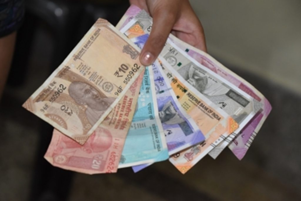 यूपीआई, एटीएम, टैक्स समेत 1 जून से बदलेंगे कई नियम!