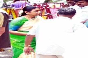 Udhayanidhi-Controversy-Amidst-Sanatan-Remarks-Stalin-Visits-Nimishamba-Temple