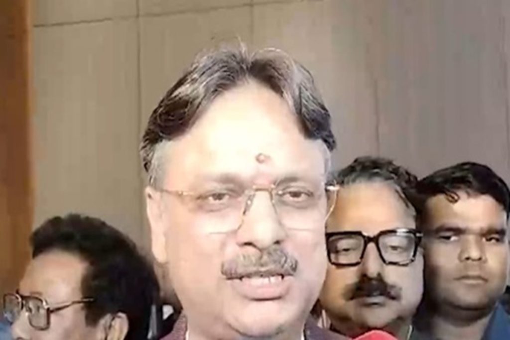 राष्ट्रीय चिकित्सक दिवस: मानव सेवा का सबसे बड़ा माध्यम है चिकित्सा!