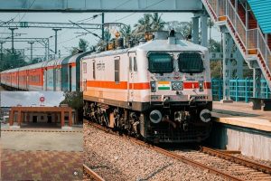 Special-train-to-run-between-Bandra-Terminus-and-Azamgarh-major-relief-for-passengers!